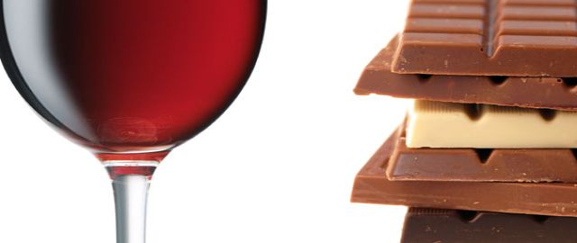 Indulging in Resveratrol & Cocoa Flavanols for Christmas?